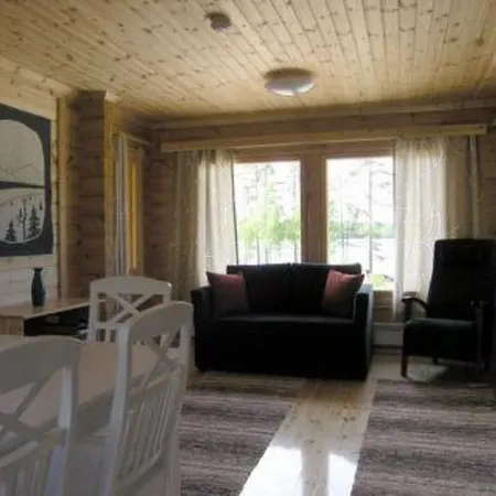 Holiday Home Paeaekkoelae 2 *