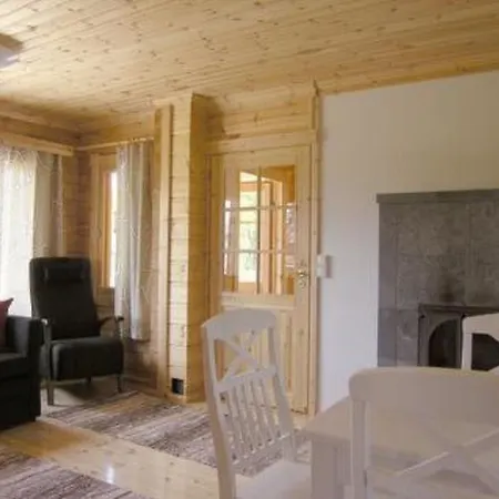 Holiday Home Paeaekkoelae 2 * Hankasalmi